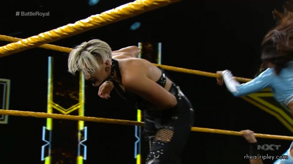 WWE_NXT_SEP__232C_2020_1030.jpg