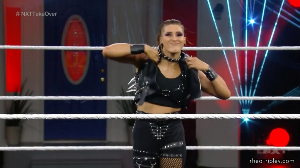 WWE_NXT_TAKEOVER__IN_YOUR_HOUSE_JUN__072C_2020_0676.jpg