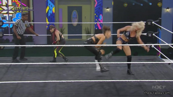 WWE_NXT_TAKEOVER__IN_YOUR_HOUSE_JUN__072C_2020_1435.jpg