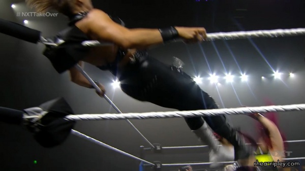 WWE_NXT_TAKEOVER__IN_YOUR_HOUSE_JUN__072C_2020_1498.jpg