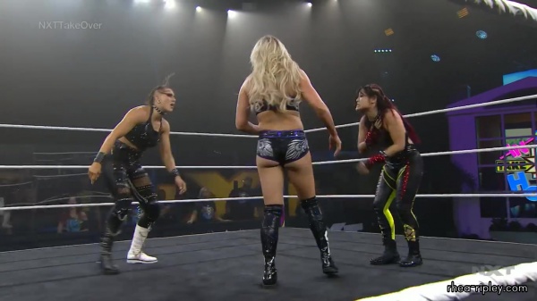 WWE_NXT_TAKEOVER__IN_YOUR_HOUSE_JUN__072C_2020_1578.jpg
