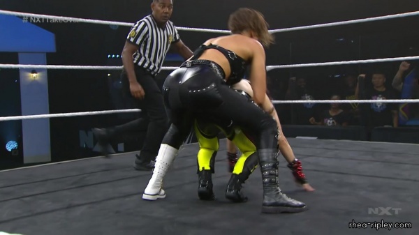 WWE_NXT_TAKEOVER__IN_YOUR_HOUSE_JUN__072C_2020_2252.jpg