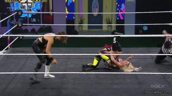 WWE_NXT_TAKEOVER__IN_YOUR_HOUSE_JUN__072C_2020_2529.jpg