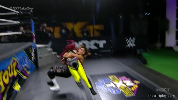 WWE_NXT_TAKEOVER__IN_YOUR_HOUSE_JUN__072C_2020_2926.jpg