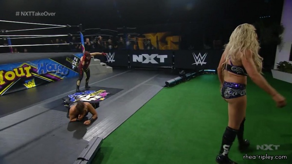 WWE_NXT_TAKEOVER__IN_YOUR_HOUSE_JUN__072C_2020_2950.jpg