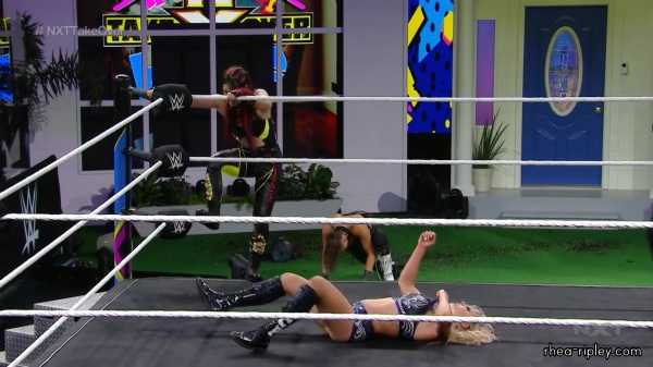 WWE_NXT_TAKEOVER__IN_YOUR_HOUSE_JUN__072C_2020_3332.jpg