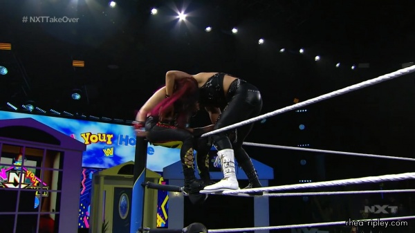 WWE_NXT_TAKEOVER__IN_YOUR_HOUSE_JUN__072C_2020_3430.jpg