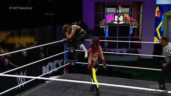 WWE_NXT_TAKEOVER__IN_YOUR_HOUSE_JUN__072C_2020_3465.jpg