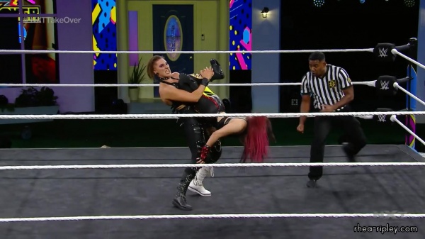 WWE_NXT_TAKEOVER__IN_YOUR_HOUSE_JUN__072C_2020_3662.jpg