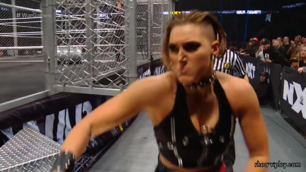 Click to view full size image
==============
WWE_NXT_TAKEOVER__WARGAMES_2019_NOV__232C_2019_2289.jpg WWE_NXT_TAKEOVER__WARGAMES_2019_NOV__232C_2019_2289.jpg