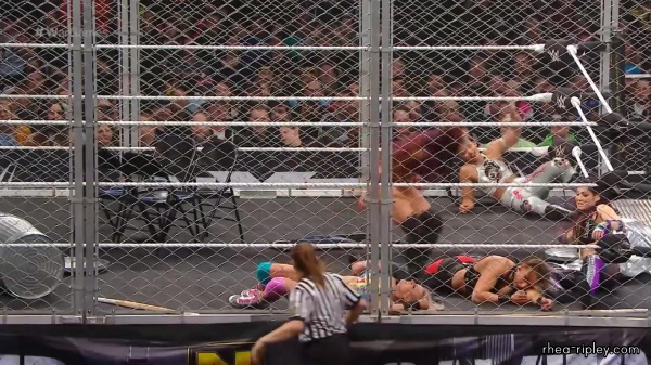 Click to view full size image
==============
WWE_NXT_TAKEOVER__WARGAMES_2019_NOV__232C_2019_2773.jpg WWE_NXT_TAKEOVER__WARGAMES_2019_NOV__232C_2019_2773.jpg