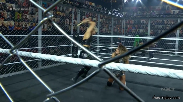 WWE_NXT_TAKEOVER__WARGAMES_2020_DEC__062C_2020_2539.jpg