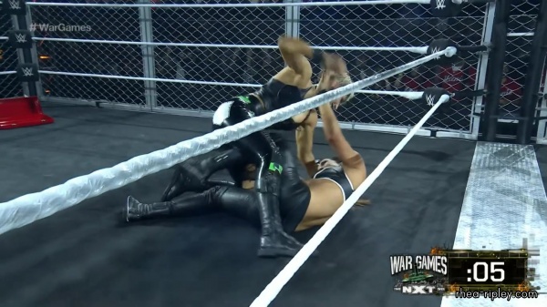 Click to view full size image
==============
WWE_NXT_TAKEOVER__WARGAMES_2020_DEC__062C_2020_2714.jpg WWE_NXT_TAKEOVER__WARGAMES_2020_DEC__062C_2020_2714.jpg