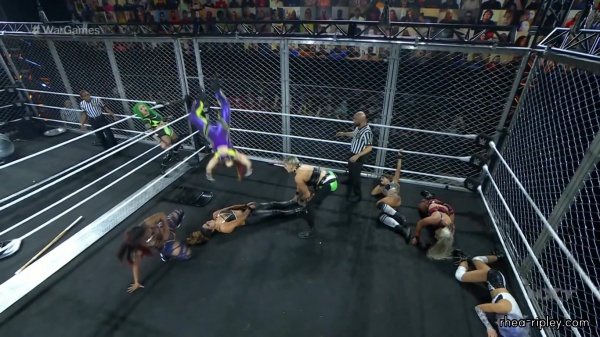 WWE_NXT_TAKEOVER__WARGAMES_2020_DEC__062C_2020_4409.jpg