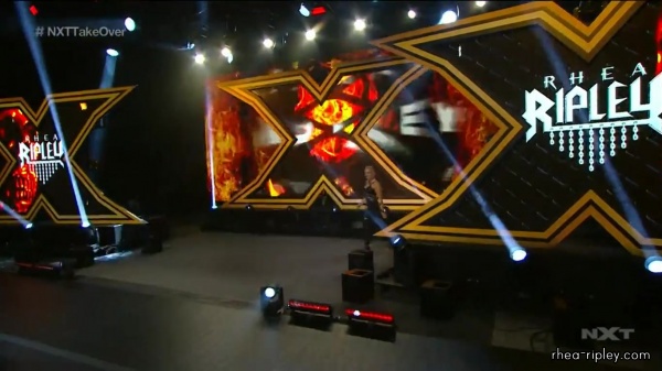 WWE_NXT_TAKEOVER__XXX_AUG__222C_2020_063.jpg