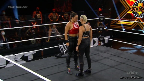 WWE_NXT_TAKEOVER__XXX_AUG__222C_2020_164.jpg