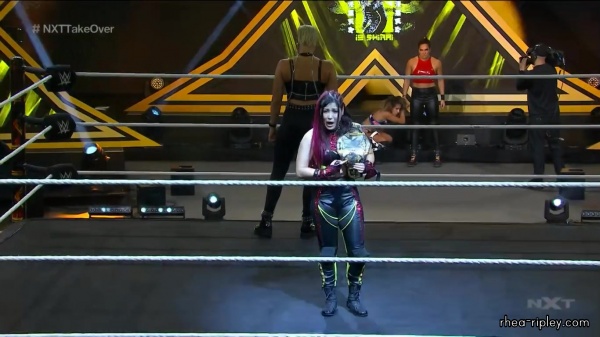 WWE_NXT_TAKEOVER__XXX_AUG__222C_2020_267.jpg