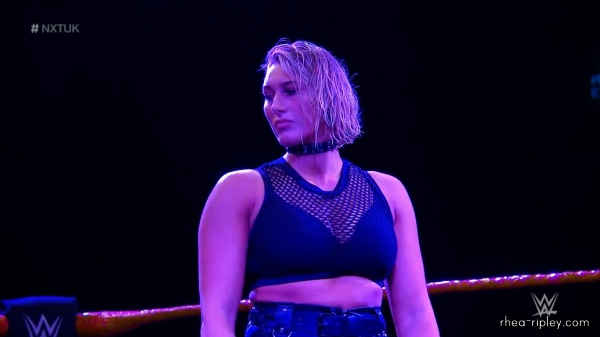 WWE_NXT_UK_NOV__282C_2018_0436.jpg