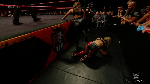 WWE_NXT_UK_NOV__282C_2018_0755.jpg