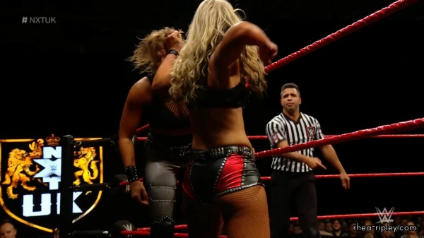 WWE_NXT_UK_NOV__282C_2018_0837.jpg