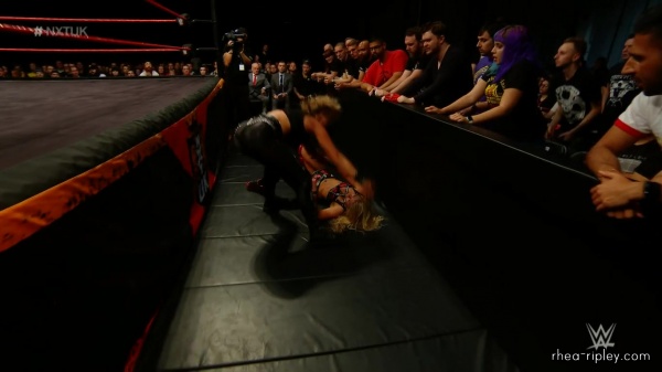 WWE_NXT_UK_NOV__282C_2018_1814.jpg