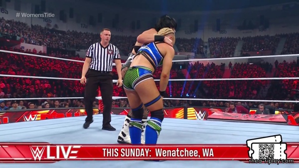 WWE_RAW_2024_01_01_1080p_WEB_h264-HEEL_2481.jpg