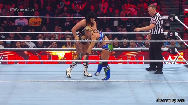 WWE_RAW_2024_01_01_1080p_WEB_h264-HEEL_2990.jpg