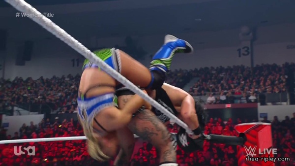WWE_RAW_2024_01_01_1080p_WEB_h264-HEEL_3171.jpg