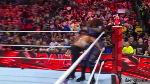 WWE_RAW_2024_02_05_1080p_HDTV_h264-Star_000620.jpg