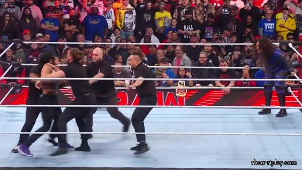 WWE_RAW_2024_02_05_1080p_HDTV_h264-Star_000665.jpg
