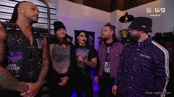 WWE_RAW_2024_03_18_1080p_WEB_h264-HEEL_303.jpg