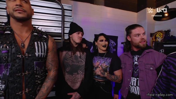 WWE_RAW_2024_03_18_1080p_WEB_h264-HEEL_308.jpg
