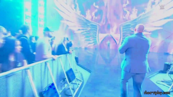 WWE_RAW_2024_04_01_1080p_HDTV_h264-Star_part_3_044.jpg