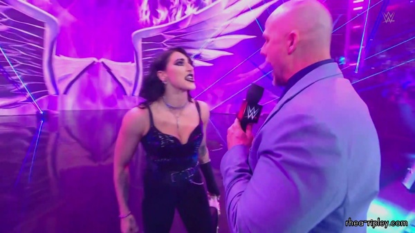 WWE_RAW_2024_04_01_1080p_HDTV_h264-Star_part_3_084.jpg