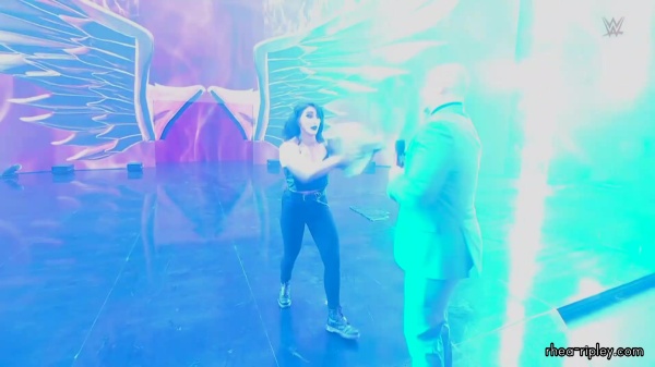WWE_RAW_2024_04_01_1080p_HDTV_h264-Star_part_3_129.jpg