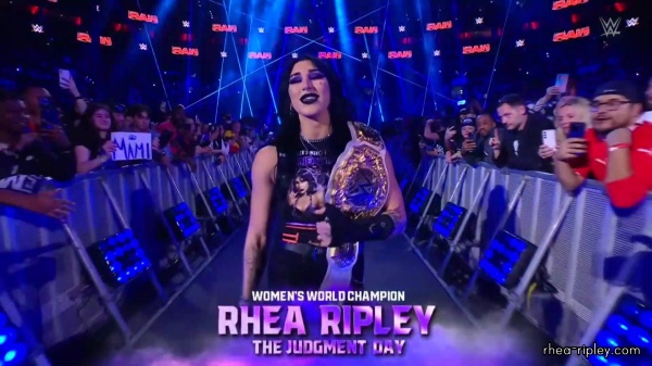 WWE_RAW_2024_04_08_1080p_HDTV_h264-Star_0209.jpg