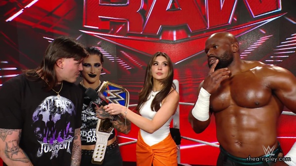 WWE_Raw_05_22_23_Apollo_Dominik_Rhea_Backstage_Interview_Segment_119.jpg