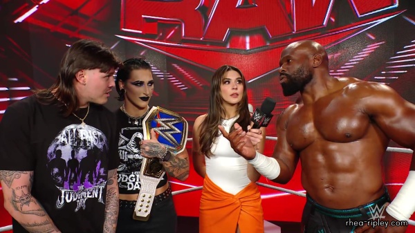 WWE_Raw_05_22_23_Apollo_Dominik_Rhea_Backstage_Interview_Segment_122.jpg