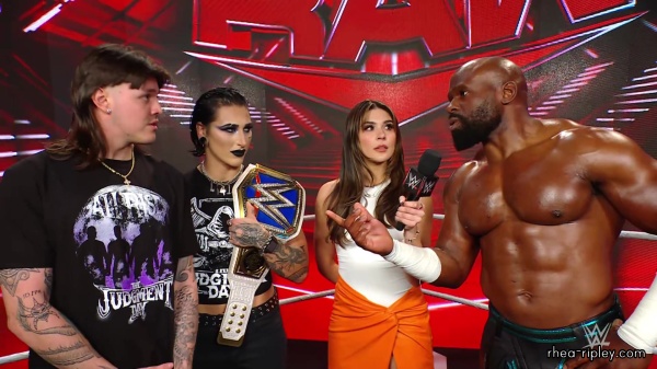 WWE_Raw_05_22_23_Apollo_Dominik_Rhea_Backstage_Interview_Segment_123.jpg