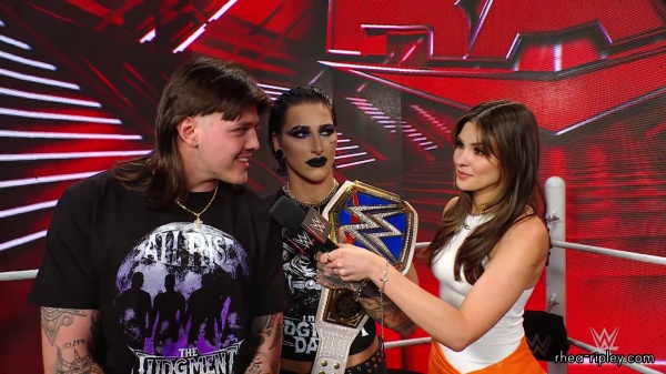 WWE_Raw_05_22_23_Apollo_Dominik_Rhea_Backstage_Interview_Segment_149.jpg