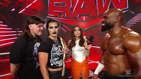 WWE_Raw_05_22_23_Apollo_Dominik_Rhea_Backstage_Interview_Segment_346.jpg