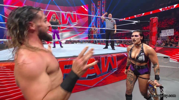 WWE_Raw_05_29_23_Rhea_Ringside_Seth_Puts_Arm_On_Rhea_275.jpg