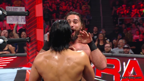 WWE_Raw_05_29_23_Rhea_Ringside_Seth_Puts_Arm_On_Rhea_445.jpg