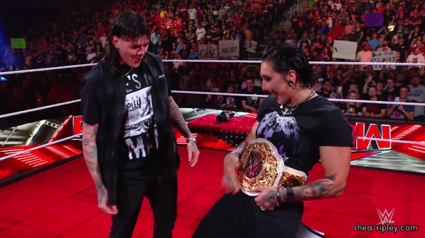 WWE_Raw_06_12_23_Opening_Segment_Rhea_Presented_New_Title_0425.jpg
