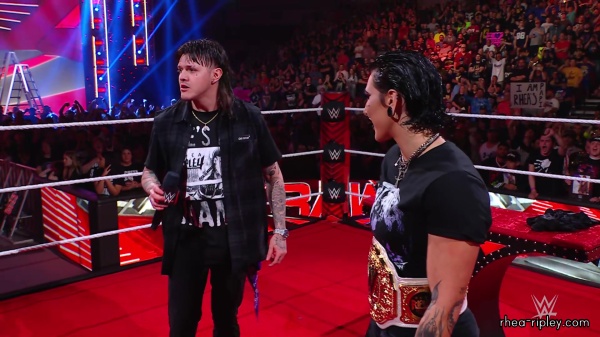 WWE_Raw_06_12_23_Opening_Segment_Rhea_Presented_New_Title_0524.jpg