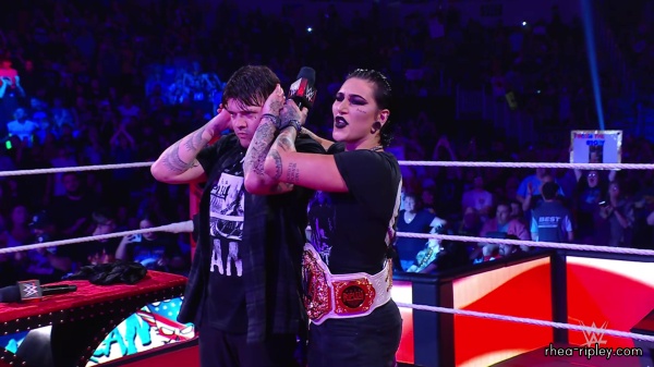 WWE_Raw_06_12_23_Opening_Segment_Rhea_Presented_New_Title_0632.jpg