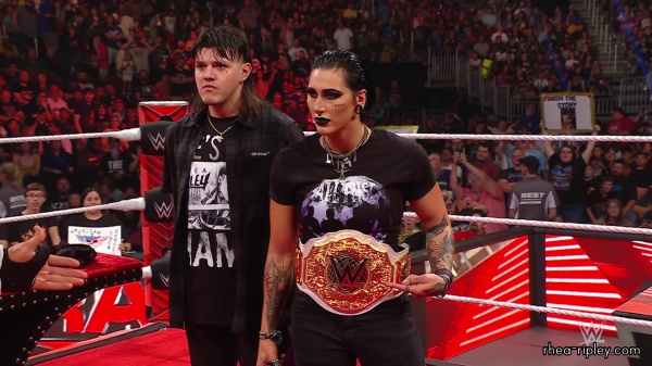 WWE_Raw_06_12_23_Opening_Segment_Rhea_Presented_New_Title_1024.jpg