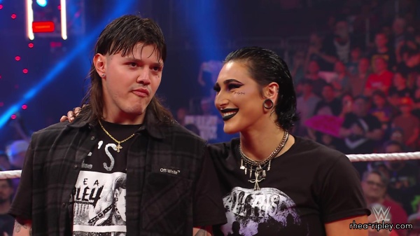 WWE_Raw_06_12_23_Opening_Segment_Rhea_Presented_New_Title_1555.jpg