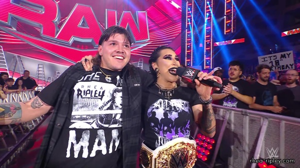 WWE_Raw_06_12_23_Opening_Segment_Rhea_Presented_New_Title_1811.jpg