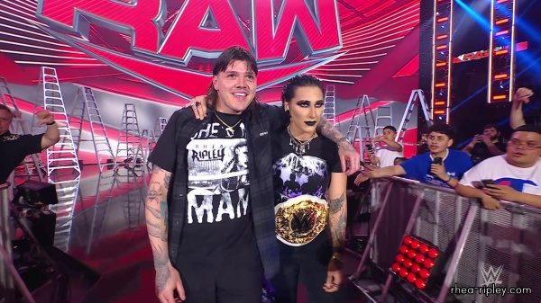 WWE_Raw_06_12_23_Opening_Segment_Rhea_Presented_New_Title_1829.jpg